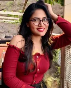 Manvi Chugh 320x400 1