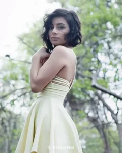 Momita Jaisi 320x400 1