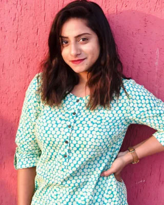 Neelofar Sheikh 320x400 1