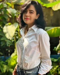 Neha Chauhan 320x400 1