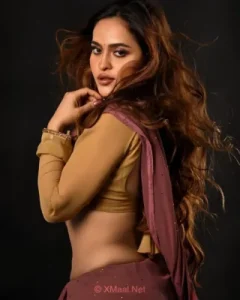 Prajakta Dusane 320x400 1