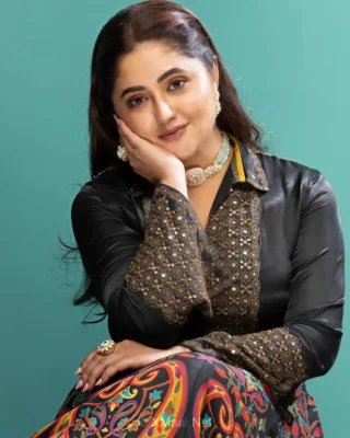 Rashami Desai 320x400 1